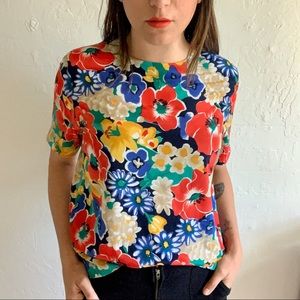 Vintage floral print short sleeve top